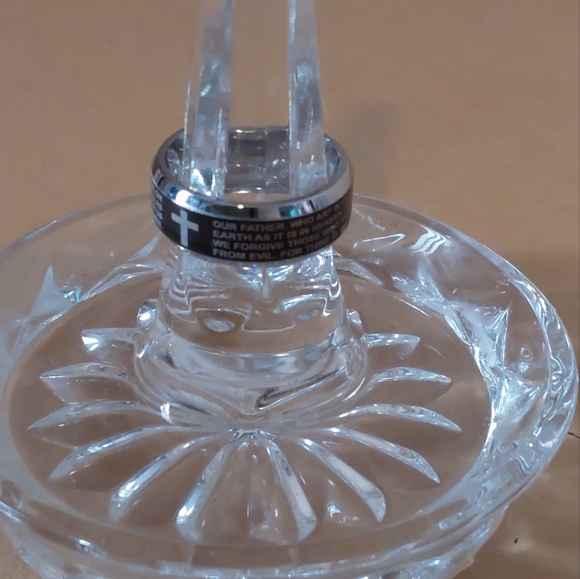 Christian Design Accessories,Men's Stainless Steel Lords Prayer ring Band,Size 9 - Picture 3 of 5